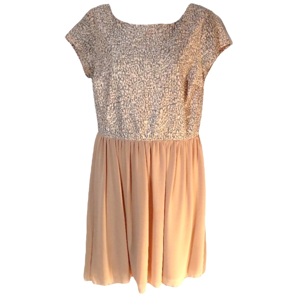 Speechless Above Knee Peachy-Nude Chiffon Skirt Silver Burnout Top Dress Size 11
